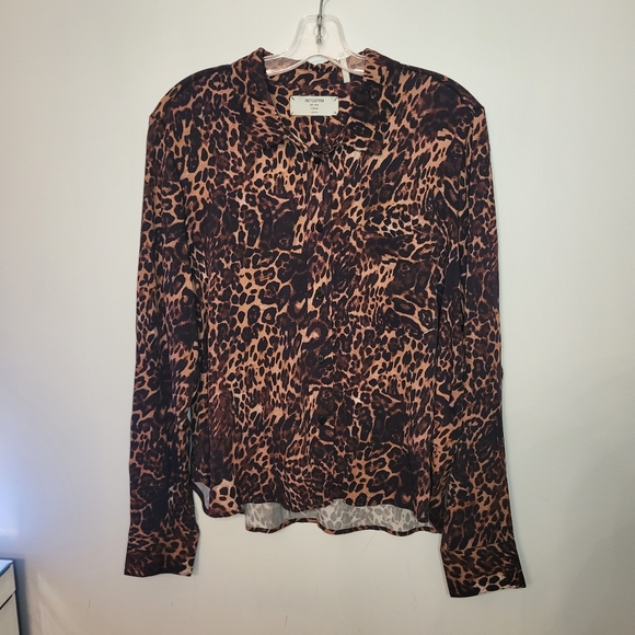 One Teaspoon Big Leopard Print Ladies Blouse Size Medium New with Tag - Picture 3 of 11
